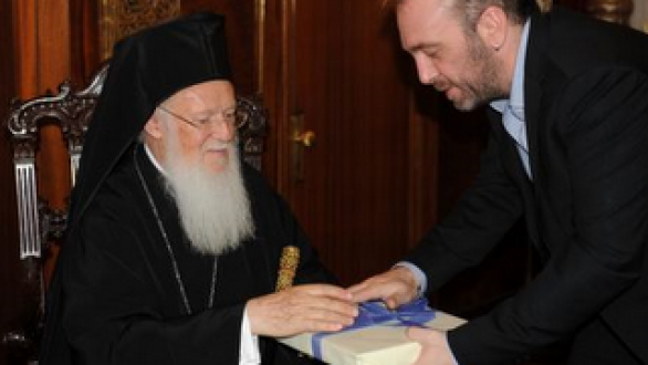 Πήγε να πάρει την ευχή του Πατριάρχη ο Αλκαίος