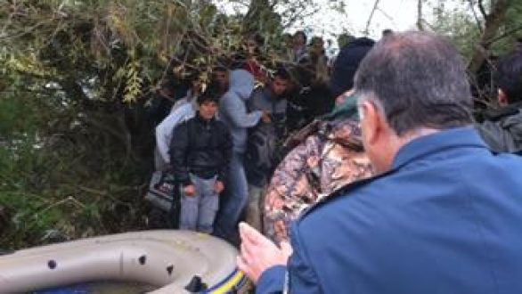 Συνεχίζονται οι συλλήψεις μεταναστών στα ελληνοτουρκικά σύνορα