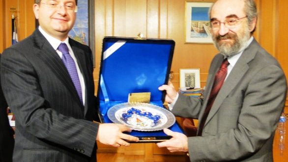 Επίσκεψη Γενικού Πρόξενου της Τουρκίας στην Κομοτηνή στον Δήμαρχο Αλεξανδρούπολης