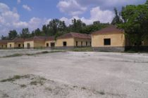 Φωτιά στο στρατόπεδο της Καρωτής