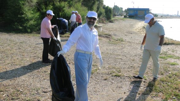 Ο Δήμος Αλεξανδρούπολης ΚΑΘΑΡΙΣΕ…τις παραλίες