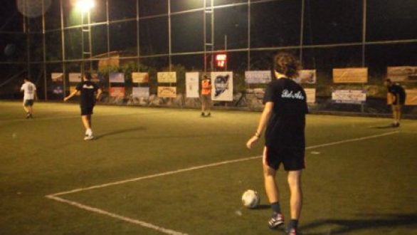 Τι κοινό έχουν τα τρένα, οι Λατίνοι και το Πυθαγόρειο Θεώρημα;  – Το τουρνουά 5Χ5 στο Sports Club Calcetto φυσικά!