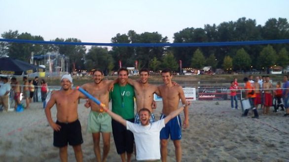 Μεσ’ την καλή χαρά οι αθλητές του Beach Volley στον Άρδα