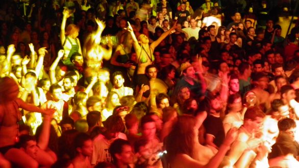 Κλειστός πλειοδοτικός διαγωνισμός για τα κιόσκια του “Άρδα”