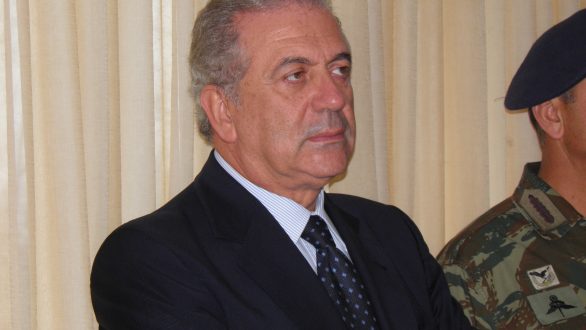 Δ. Αβραμόπουλος: «Ο Έβρος είναι ζήτημα»