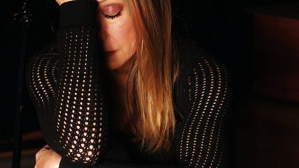 Η Πέμη Ζούνη στο Θέατρο ΔΙΟΝΥΣΟΣ Κυριακή 20 Μαΐου για δύο παραστάσεις