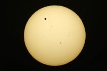 Σπάνια ευθυγράμμιση Αφροδίτης – Γης – Ηλίου – Συμβαίνει κάθε 105 έτη