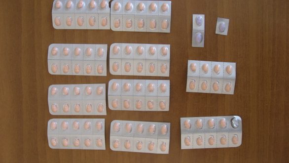 Σύλληψη ημεδαπής για κατοχή ναρκωτικών στην Αλεξανδρούπολη – Κατασχέθηκαν 100 δισκία XANAX