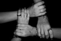 Τα δίκαια αιτήματα του Συνδέσμου Κοινωνικών Λειτουργών Ελλάδας και οι ψυχοκοινωνικές επιπτώσεις της οικονομικής κρίσης