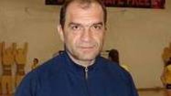 Παραμένει στο τιμόνι του Α.Ο.Ο ο Παναγιώτης Τσακμάκης