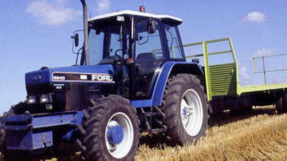 Μέχρι το τέλος του έτους επιτρέπεται η εισαγωγή γεωργικών μηχανημάτων από χώρα της Ε.Ε.