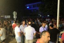 Συγκέντρωση διαμαρτυρίας στο Αστυνομικό Μέγαρο Ορεστιάδας (3/8 22:30)[VIDEO]