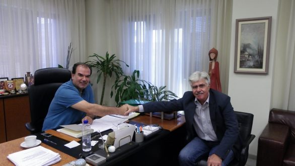 Συνάντηση Περιφερειάρχη ΑΜ-Θ με τον νέο Γενικό Γραμματέα Αποκεντρωμένης Διοίκησης Μακεδονίας – Θράκης Αθανάσιο Καρούντζο