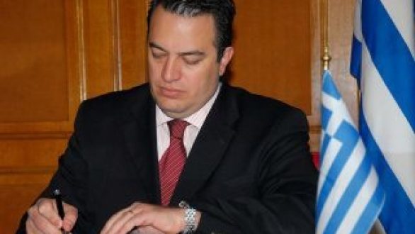 Ο βουλευτής της ΝΔ Ευρ. Στυλιανίδης ζητά από την κυβέρνηση 100 συνοριοφύλακες και ενίσχυση των δυνάμεων στη Ροδόπη – “Τις φωτιές ανάβουν οι μετανάστες”, συμπεραίνει