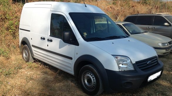 Συνελήφθη Βούλγαρος διακινητής ο οποίος προωθούσε στην ενδοχώρα δεκαεπτά μη νόμιμους μετανάστες