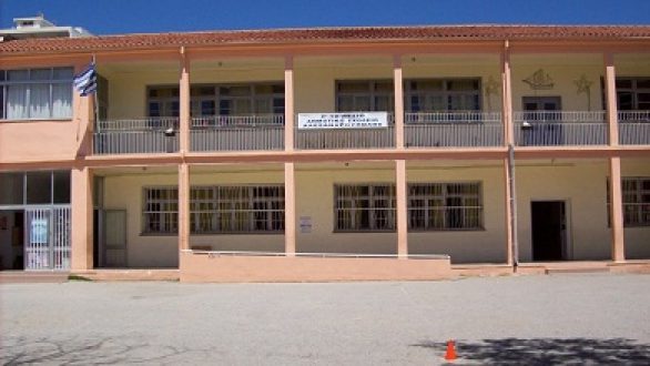 Σήμερα και αύριο οι γονείς δεν στέλνουν τα παιδιά τους στο 2ο Δημοτικό Σχολείο Αλεξανδρούπολης