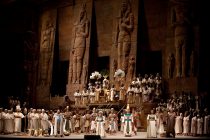 H Aida στο φουαγιέ του Μεγάρου Μουσικής Κομοτηνής στις 14 Δεκεμβρίου