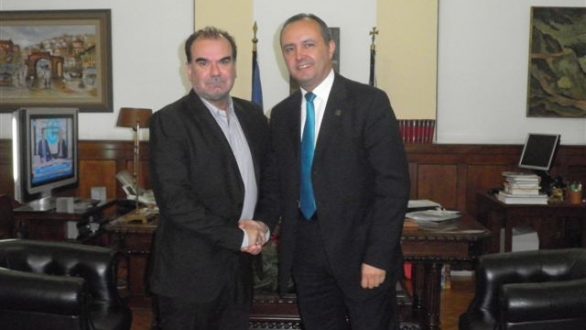 Συνάντηση Περιφερειάρχη με τον Υπουργό Μακεδονίας – Θράκης για τις αναπτυξιακές προοπτικές της Περιφέρειας