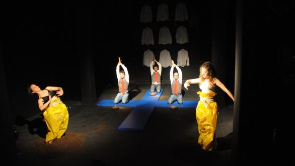 “Πεθαίνω σαν χώρα” σε Διδυμότειχο και Ορεστιάδα