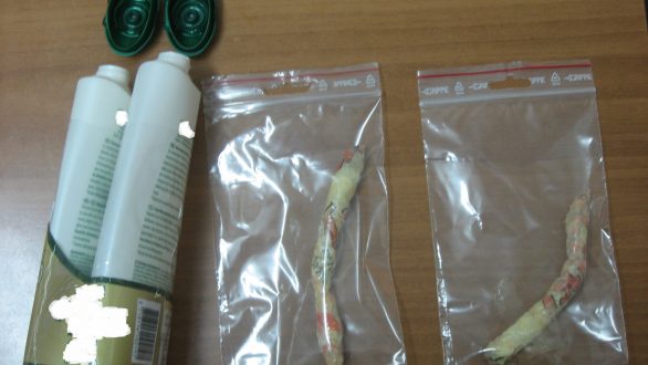 Μάνα προσπάθησε να εισάγει ναρκωτικά στο κρατητήριο για τον 36χρονο γιο της