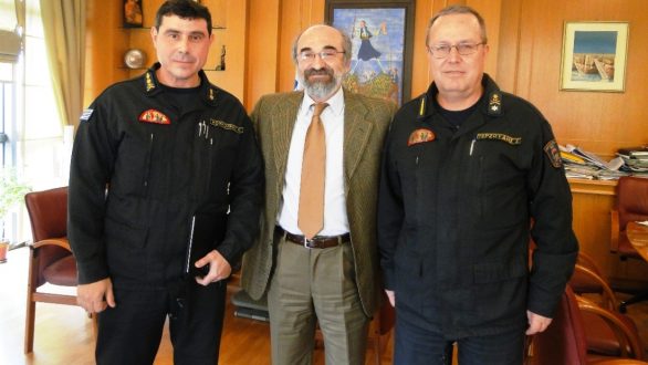 Επίσκεψη νέου Περιφερειακού Διοικητή Πυροσβεστικών Υπηρεσιών ΑΜ-Θ στο Δήμαρχο Αλεξανδρούπολης