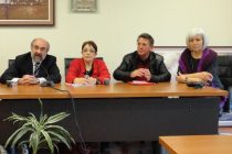 Eπίσκεψη της Αλ. Παπαρήγα στη Θράκη – Να κερδίσει ο λαός που επιμένει