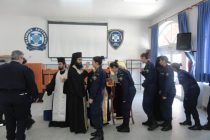 Ο μητροπολίτης Δαμασκηνός ευλόγησε τους δόκιμους αστυφύλακες τελώντας το μυστήριο του Ευχελαίου