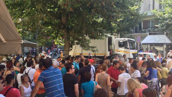 Μεγάλη πορεία στην Αλεξανδρούπολη. Συγκέντρωση διαμαρτυρίας στο Δημαρχείο Ορεστιάδας