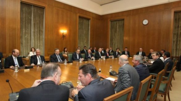 Διαθεσιμότητα: «Κλειδώνει» η λίστα των 12.500