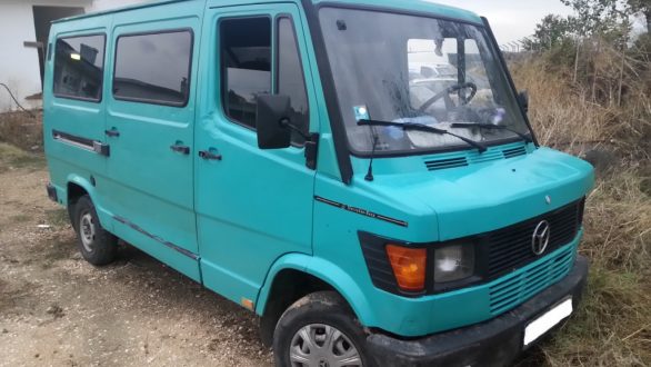 Βούλγαρος οδηγός συνελήφθη να μεταφέρει 8 παράνομους μετανάστες