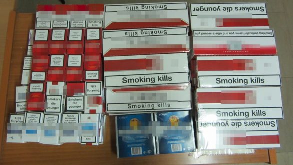 388 πακέτα τσιγάρων  και 9 πακέτα καπνού  κατασχέθηκαν μέτα απο σύλληψη