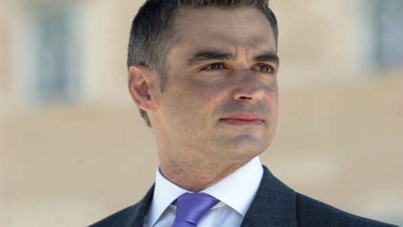 Αρης Σπηλιωτόπουλος εναντίον Νίκου Δένδια, με  φόντο των δήμο Αθηναίων;