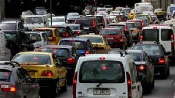 Αυτά θα είναι τα τέλη κυκλοφορίας και ο φόρος πολυτέλειας για το 2014