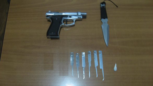 Συνελήφθη 30χρονος στην Αλεξανδρούπολη για οπλοκατοχή και ναρκωτικά