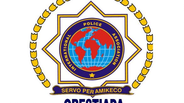 Βραβεύτηκαν τα παιδιά των αστυνομικών που εισήχθησαν το 2013 σε ΑΕΙ ή ΤΕΙ από την Τοπική Διοίκηση της Διεθνούς Ένωσης Αστυνομικών