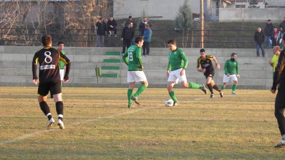 Το ντέρμπι της Α΄ κατηγορίας του βορείου ομίλου του πρωταθλήματος της Ε.Π.Σ. Έβρου Άρδας Καστανεών – Α.Ε. Καρωτής 2-1