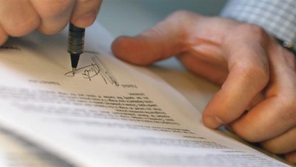 Συνελήφθησαν δύο αλλοδαποί για νομιμοποίηση εσόδων από εγκληματική δραστηριότητα και πλαστογραφία στην Αλεξανδρούπολη