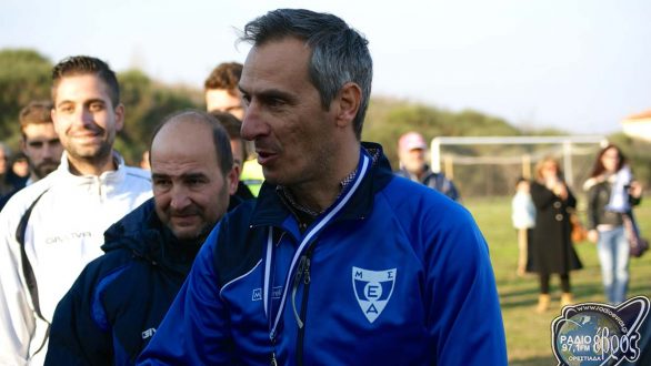 Ο Τσιομλεκίδης στον πάγκο του ο Εθνικού