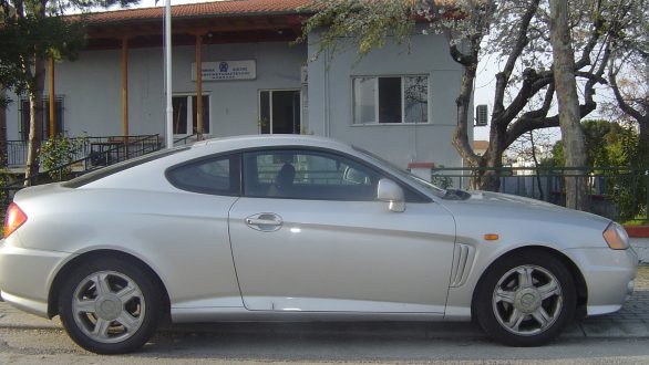 Σύλληψη ημεδαπού διακινητή ο οποίος προωθούσε στο εσωτερικό της χώρας τέσσερις μη νόμιμους μετανάστες