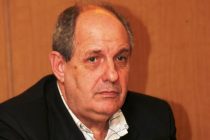 Ερώτηση Τέρενς Κουίκ για την παραχώρηση υπηρεσιών φύλαξης των Κέντρων Παρανόμων Μεταναστών σε ιδιωτικές εταιρίες Security