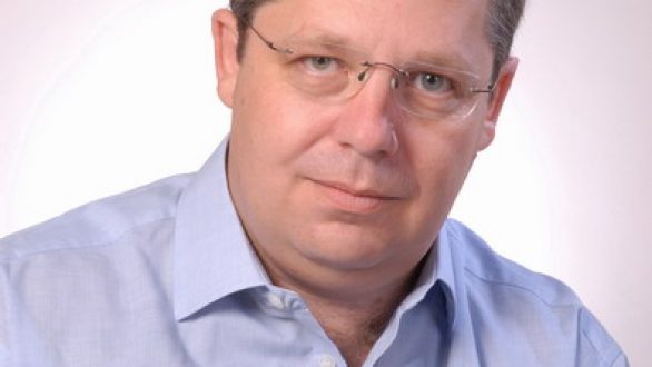 Παραιτείται ο εκπρόσωπος της «Περιφερειακής Αναγέννησης» από την διαπαραταξιακή επιτροπή για την οικονομική κρίση.(ηχητικό)