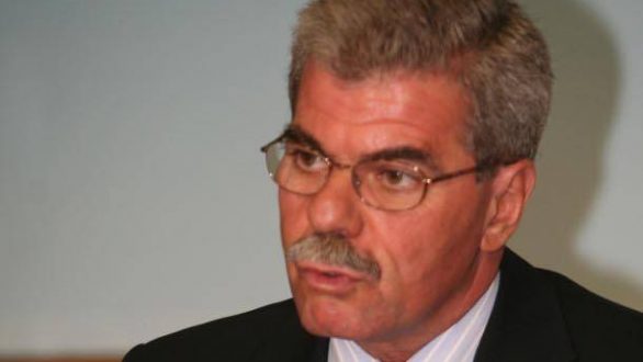 Δέσμευση Γιώργου Ντόλιου για να μη κλείσει το εργοστάσιο ζαχάρεως