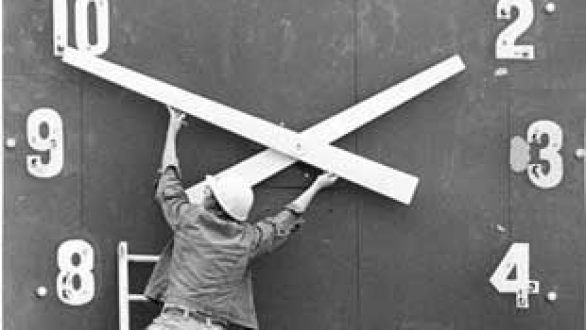 Αλλάζει η ώρα την Κυριακή!