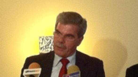 Γιώργος Ντόλιος προς αγρότες:Συνεχίστε να καλλιεργείτε τεύτλα