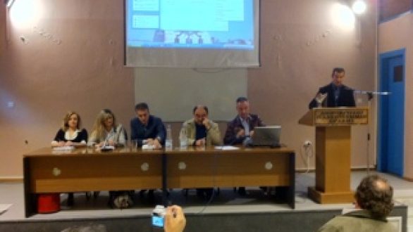 Απαισιόδοξα τα συμπεράσματα για το μνημόνιο σύμφωνα με τους ομιλητές της εκδήλωσης της Β’ ΕΛΜΕ