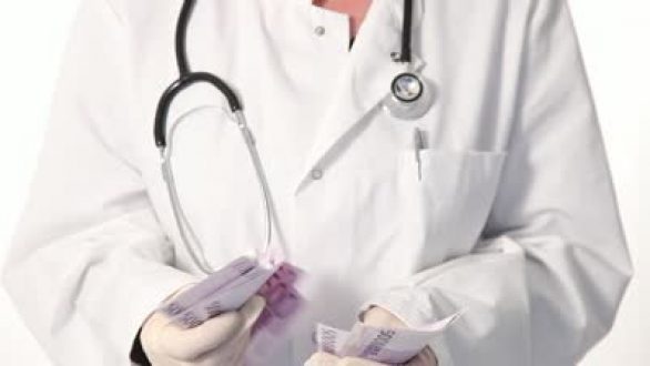 Έρευνα από τη Διεύθυνση Οικονομικής Αστυνομίας σε βάρος γιατρού, Διευθυντή κλινικής δημόσιου Νοσοκομείου στη Βόρεια Ελλάδα, για φοροδιαφυγή  που υπερβαίνει τις 700.000