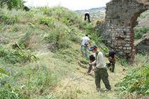 Καθάρισαν το Κάστρο για 2η φορά οι Καστροπολίτες