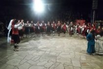 «Και τι χαρά θα γεν’…»