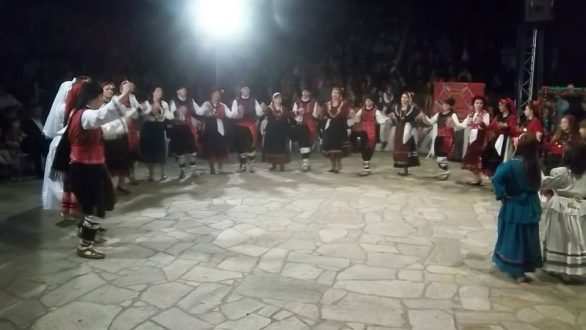 «Και τι χαρά θα γεν’…»