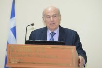 Βράβευση κ. Δημήτρη Πενταφράγκα για τη μακρόχρονη προσφορά του